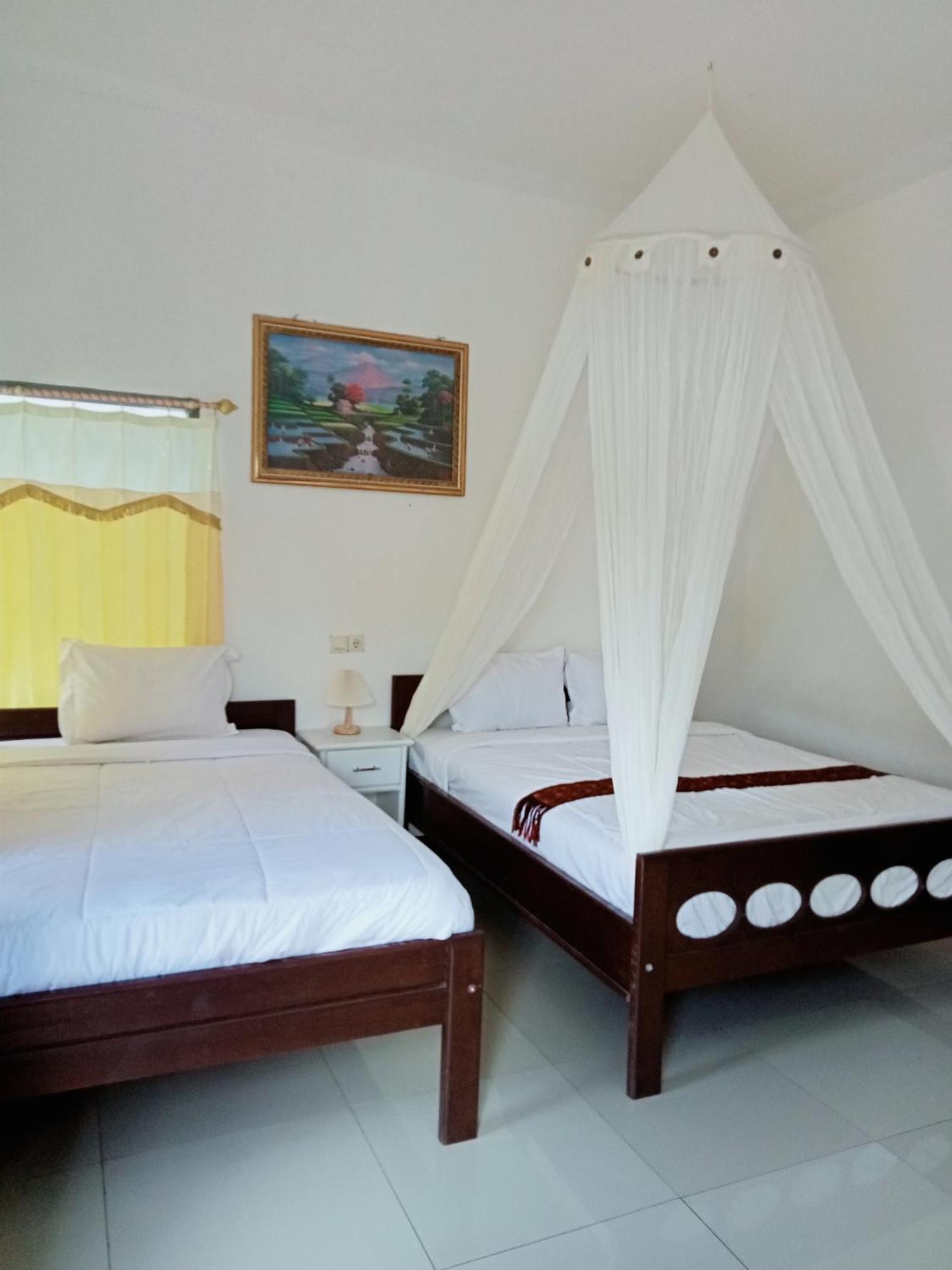 Moni Mahalika Hotel Келимуту Екстериор снимка